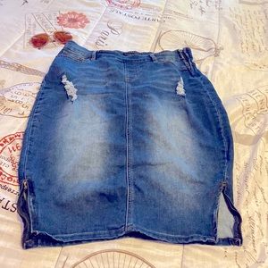 * Sold *Jean pencil skirt